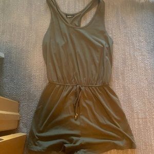 It’s a cute jumper that I have never worn.